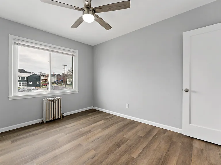 315 N Washington St #10 — Photo 5