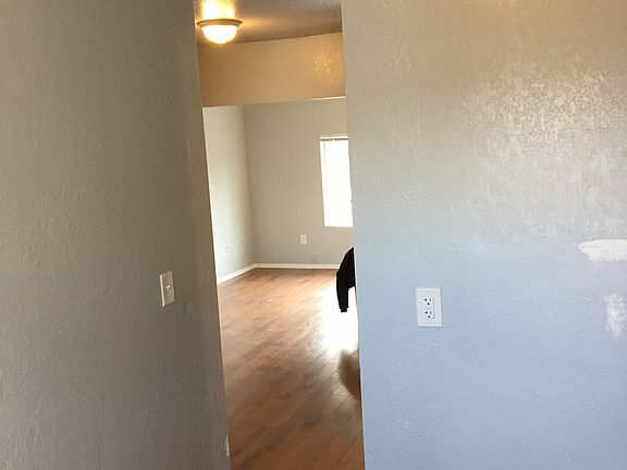 4th image of 3320 6th Ave
