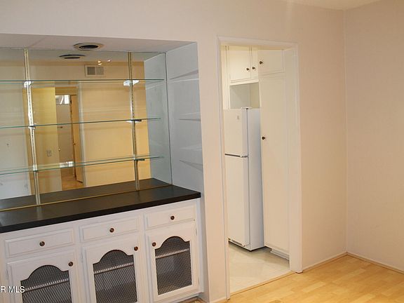 5th image of 31556 Agoura Rd Unit 8