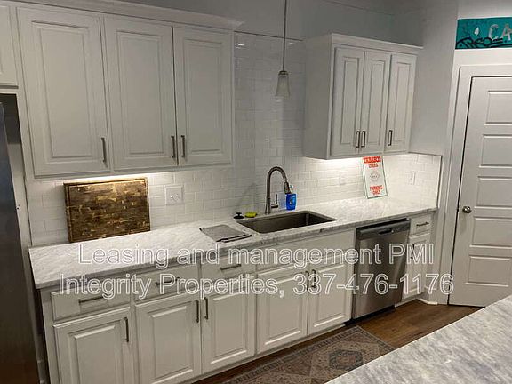 5th image of 1564 Bowstring Dr