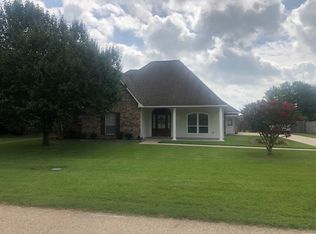36434 Page Dr, Denham Springs, LA 70706