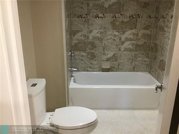 4th image of 1696 Cypress Pointe Dr #1696
