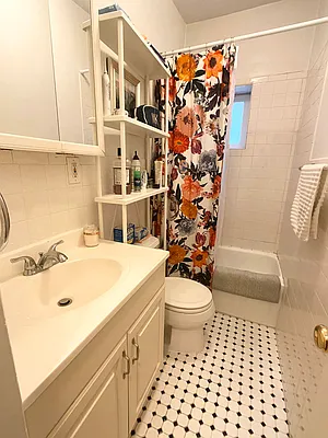 Rented by Highline Residential | media 25