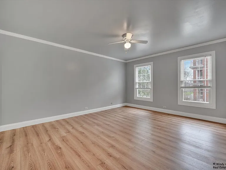 510 Shorely Dr #201 — Photo 9