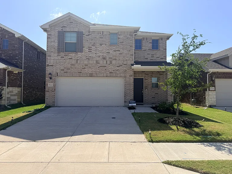 5212 Bonanza Ln — Photo 2