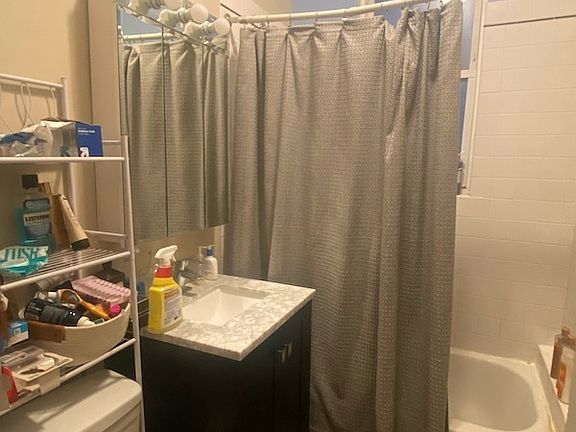 4th image of 753 W Schubert Ave APT 2