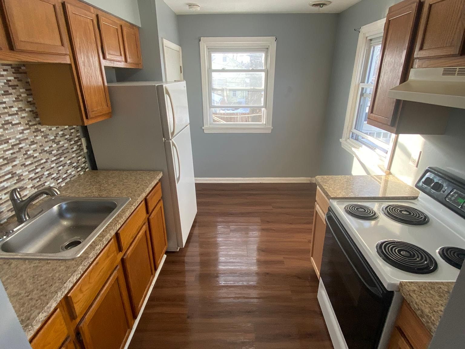 236 Beebe Ave, Elyria, OH 44035 Zillow