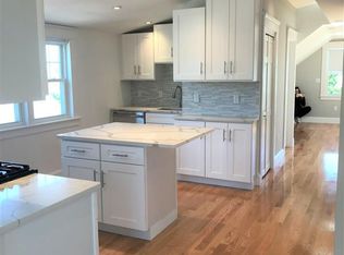 36 Carver Rd E #2, Watertown, MA 02472