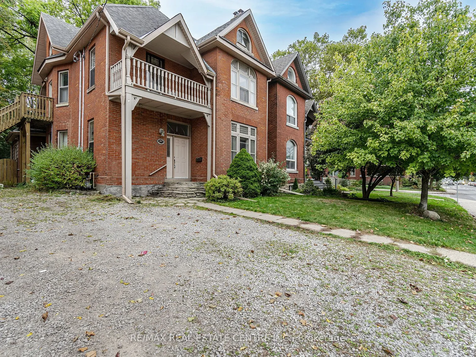 3 bed, $3,000 — Photo 3