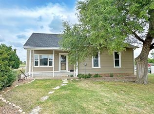 414 Josephine Dr, Hays, KS 67601
