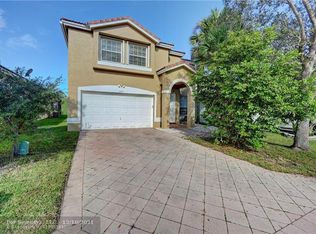 5384 NW 126th Dr, Coral Springs, FL 33076