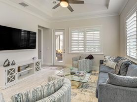 6983 Saona Ct, Naples, FL