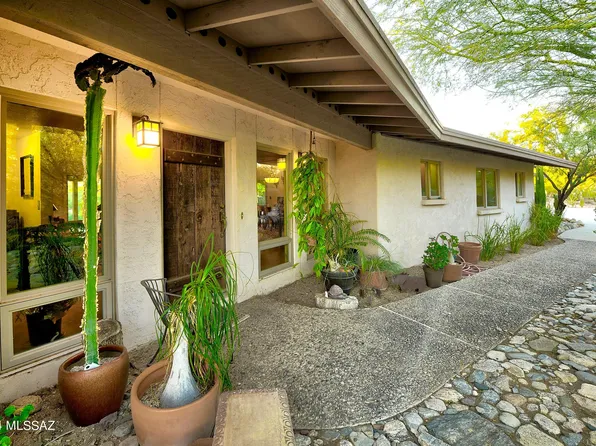 6411 N Placita Quicoma, Tucson, AZ 85718