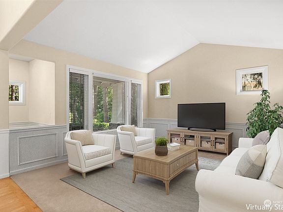 5th image of 13216 Muir Drive NW