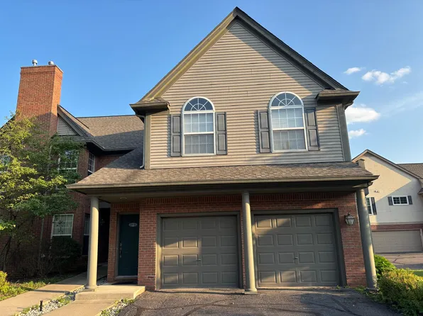 28406 Carlton Way Dr, Novi, MI 48377