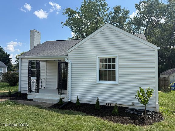 2nd image of 854 Burroughs Rd