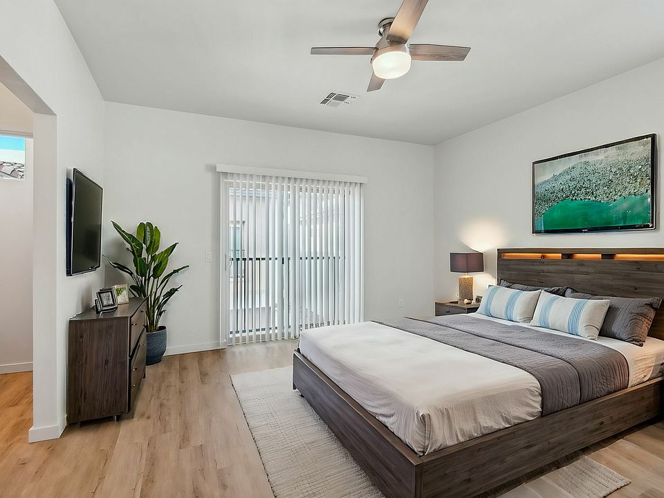 Bedroom (1)