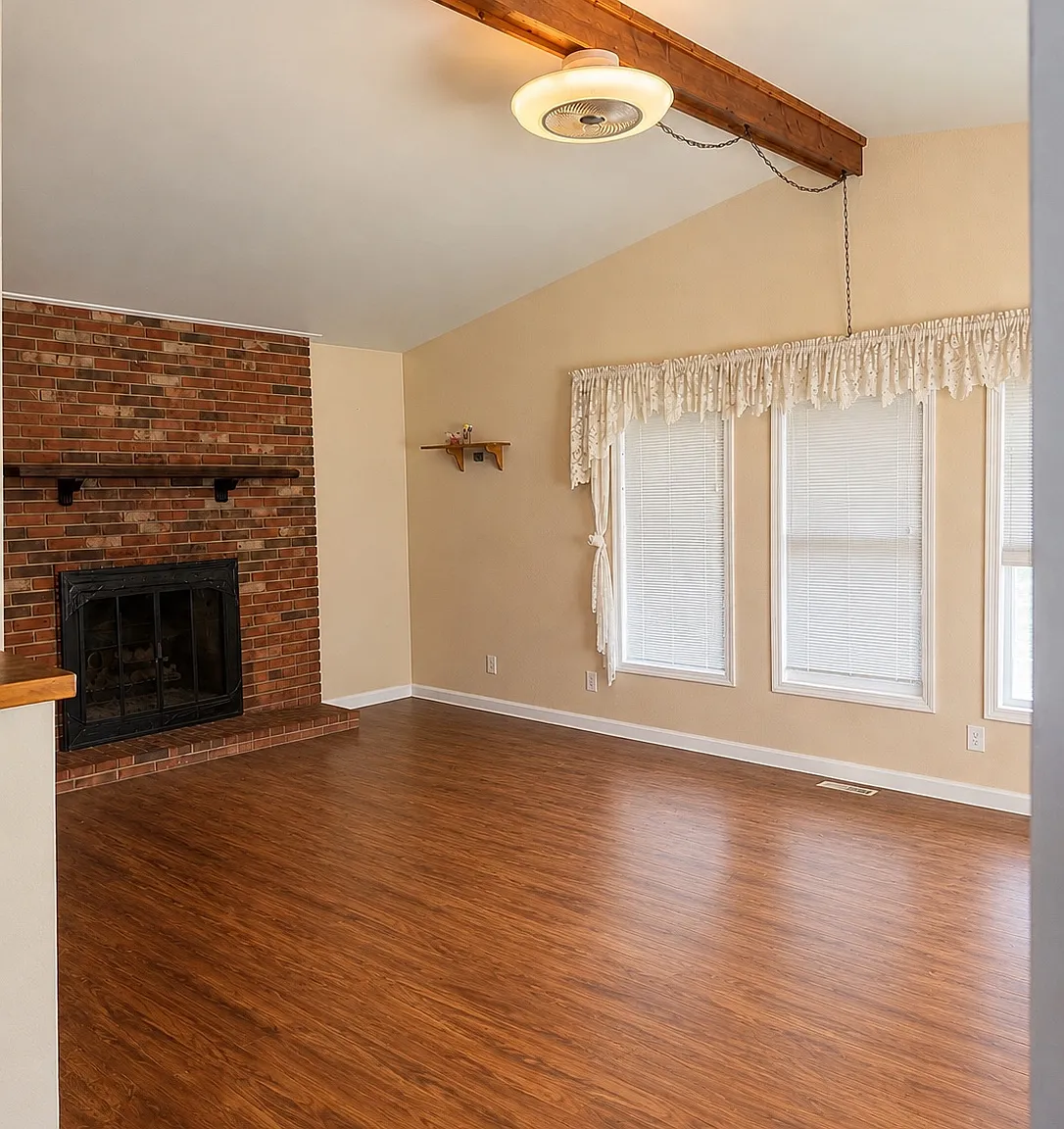 4 bed, 2148 sqft, $3,000 — Photo 4