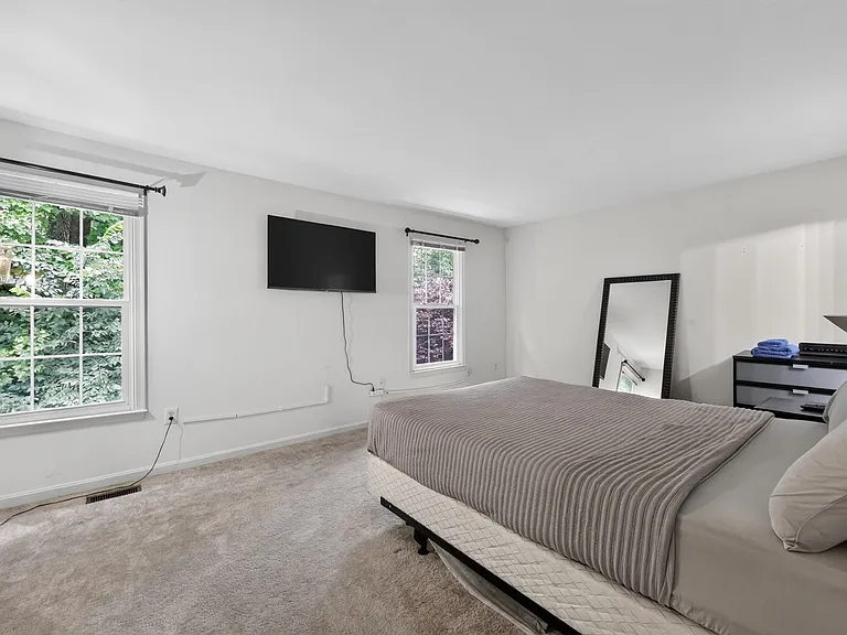 10946 Rampart Way — Photo 35