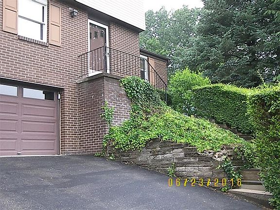 3rd image of 8211 E Van Buren Dr