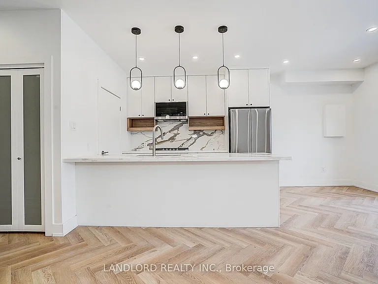 1146 Broadview Ave #1 — Photo 19