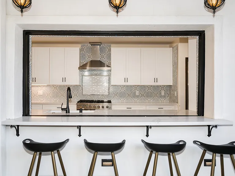 166 Avenida Aragon #B — Photo 5
