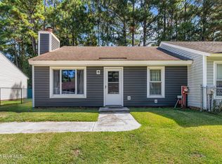 182 Corey Cir, Jacksonville, NC 28546