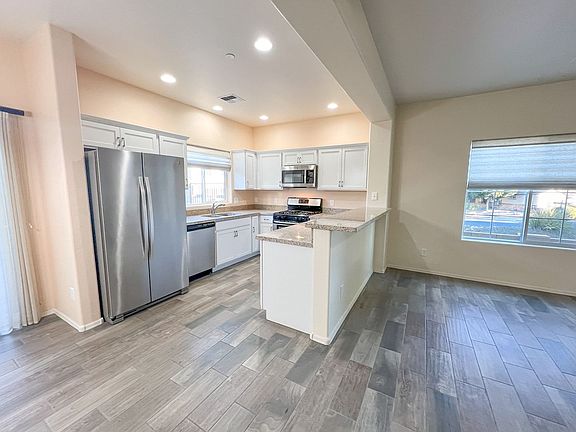 5th image of 780 Alfonse Rd