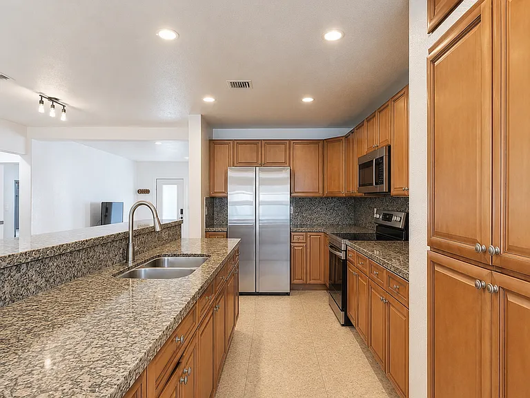 7945 Harding Ave — Photo 2