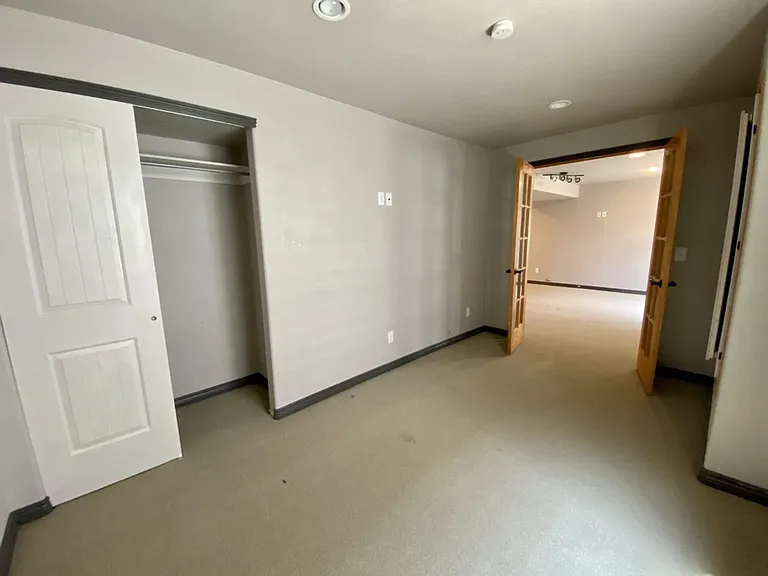 2209 Sunbury Ln — Photo 19