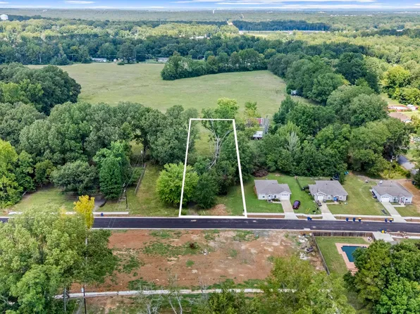 104 Bradford Dr, Cabot, AR 72023