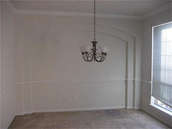 3rd image of 7123 Westford Park Ln