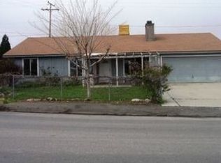 21151 Santa Barbara Dr, Tehachapi, CA 93561