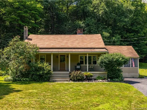 317 West River Road, Barkhamsted, CT 06065