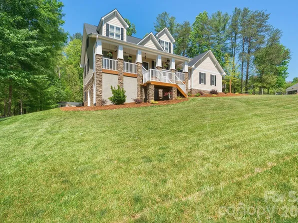 321 Winding Creek Dr, Morganton, NC 28655