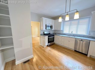 110 Hudson St #1D, Somerville, MA 02144