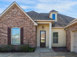 123 Chemet Rd, Youngsville, LA 70592