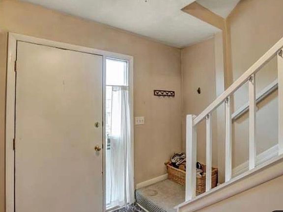 4th image of 9522 Colegate Way