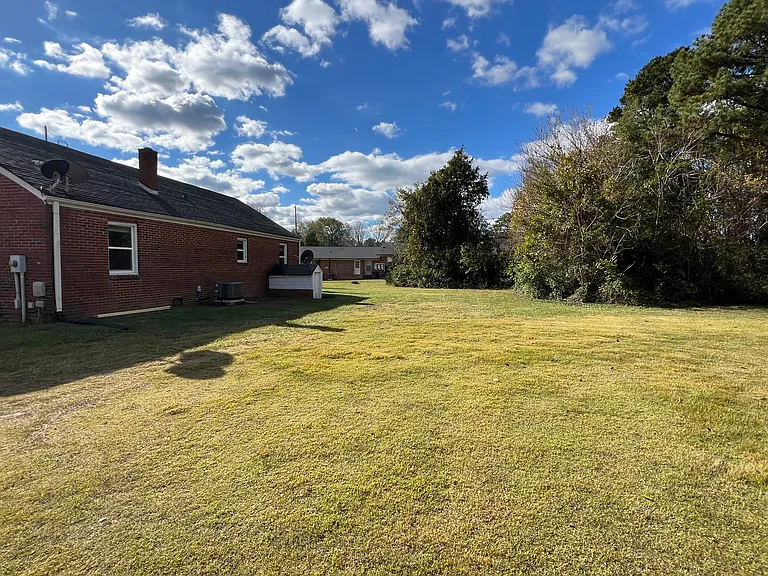 1706 Community Rd — Photo 10