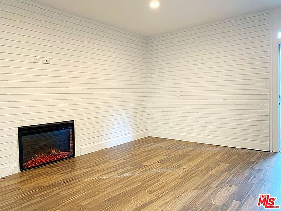 5th image of 532 El Dorado St #1