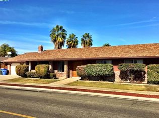 500 W Magnolia Ave, Hanford, CA 93230