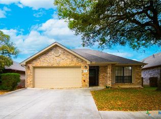 657 Purple Sage Dr, Seguin, TX 78155