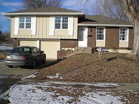 1st image of 7400 E 117th Pl