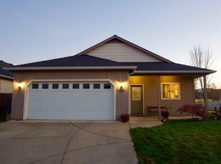 2193 Nick Way, Grants Pass, OR 97527