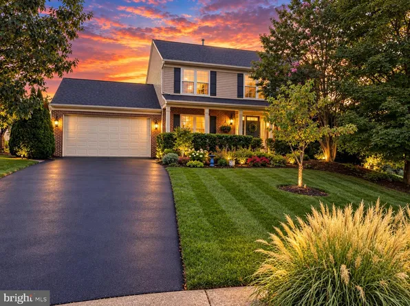 510 Rambling Sunset Cir, Mount Airy, MD 21771