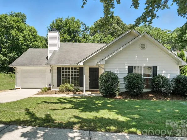 14658 Laura Michelle Rd, Huntersville, NC 28078