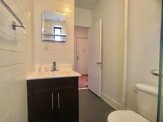 Rented by Bohemia Realty Group | media 35