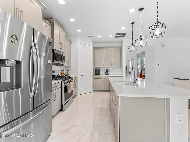 3089 Ribbon Grass Dr — Photo 10