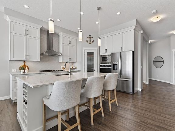 2nd image of 55 N Mist Mountain Rise