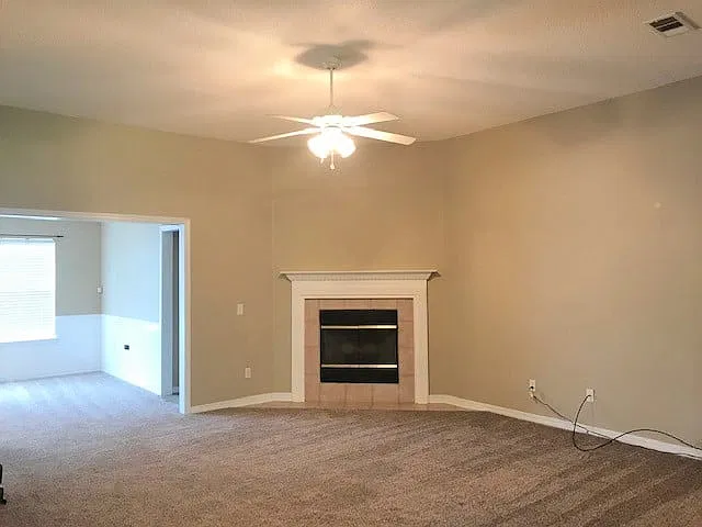 1239 Northview Drive — Photo 2